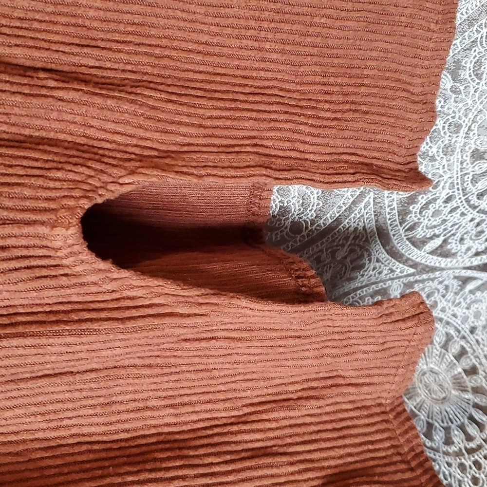 PrettyLittleThing Dress - Picture 5 of 7